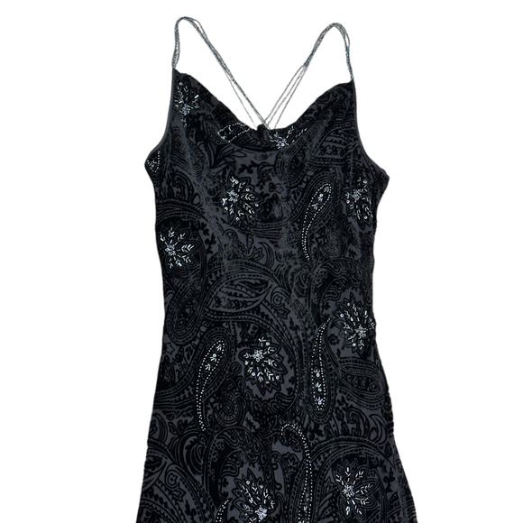 Vintage EAST Beaded Paisley Velvet Gown - Picture 3 of 9